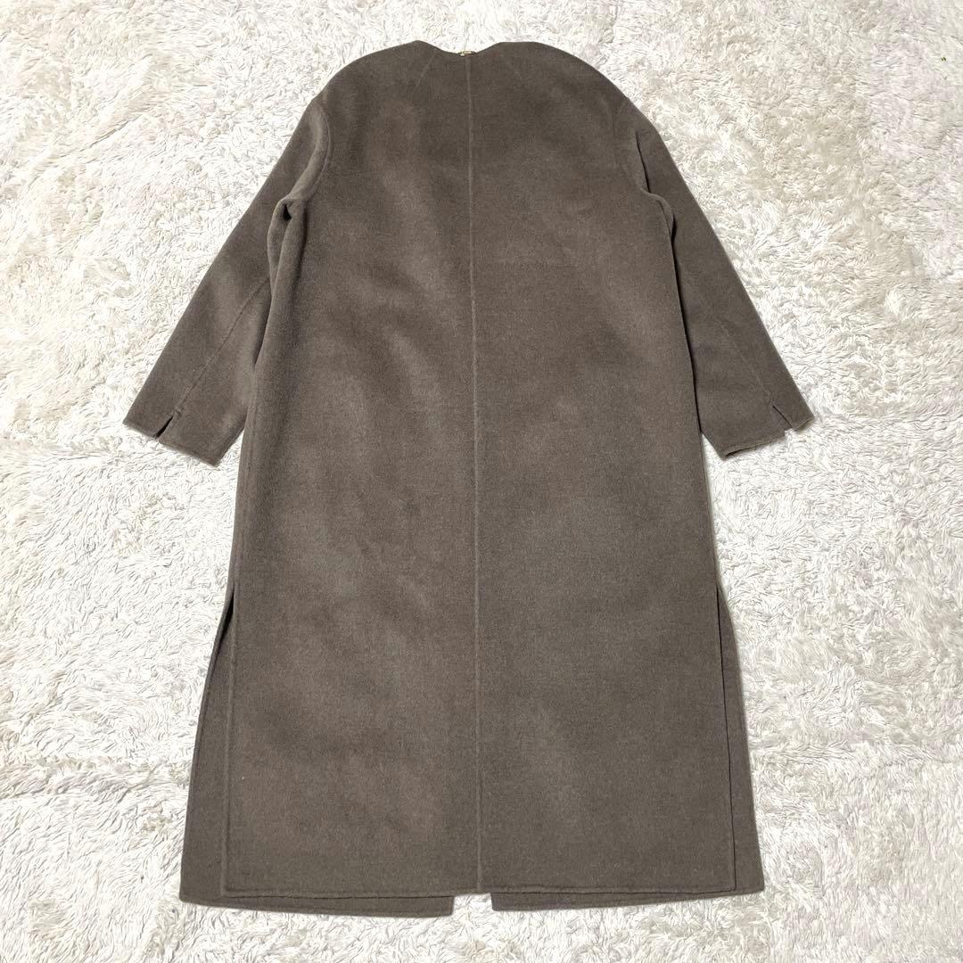 美品 ミューズドゥーズィーエムクラス リバーロングノーカラーコート 38