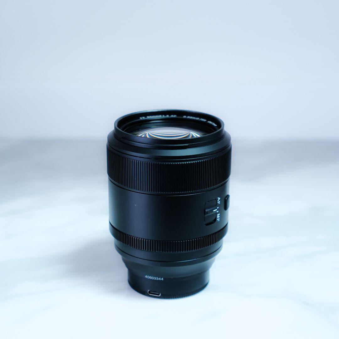 美品 SIRUI AURORA 85mm f1.4 Xマウント