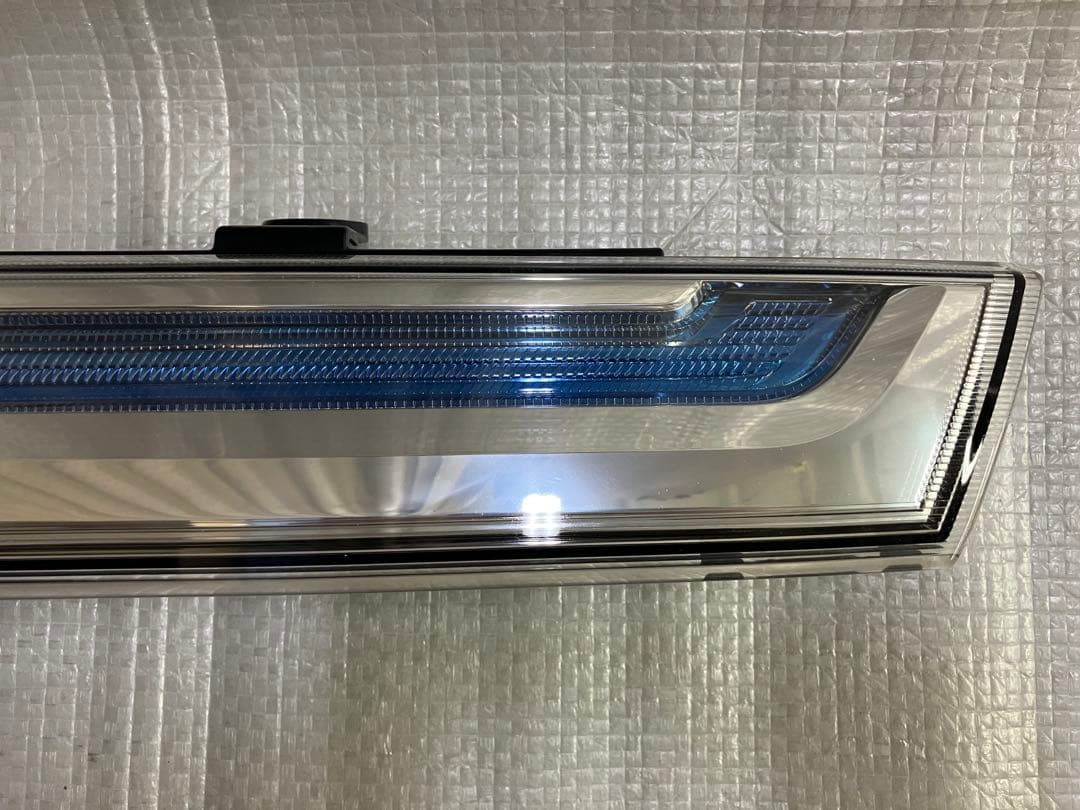 ♦︎ダイハツ★タントカスタムLA600S LEDイルミネーショングリル★ホワイト★