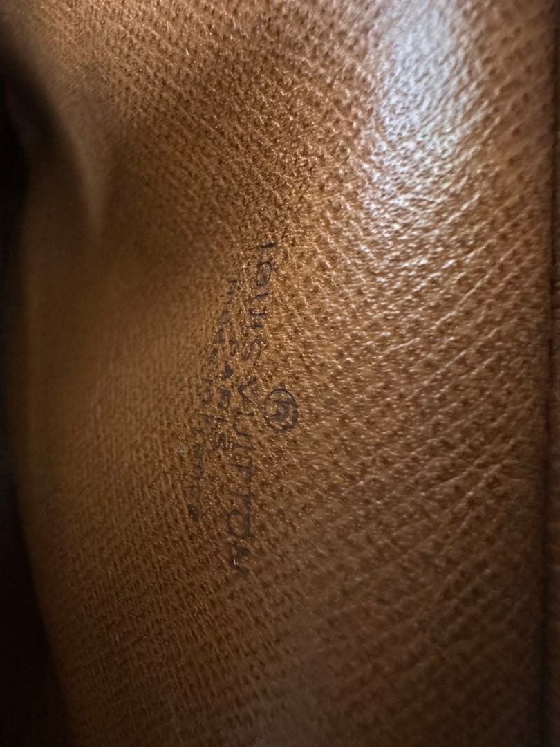 激安‼️人気の型‼️LOUIS VUITTONヴィトン　モノグラム　アマゾン