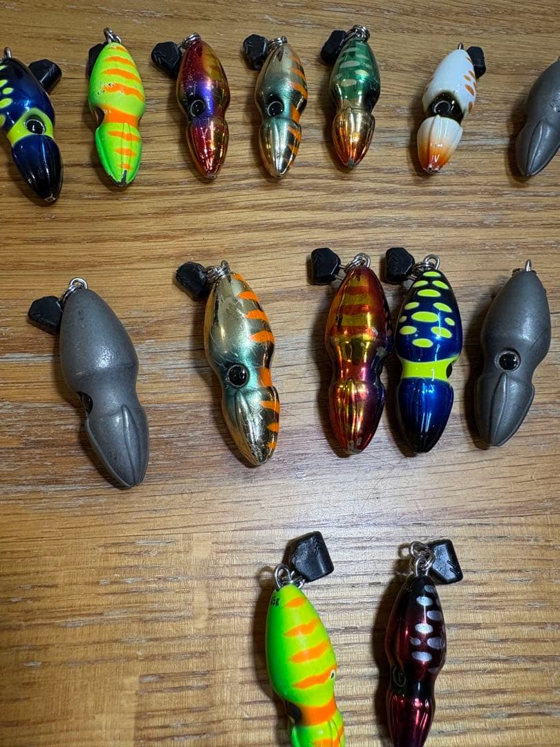 ビンビンスイッチtg 14個、フック、スカート、キャップセット