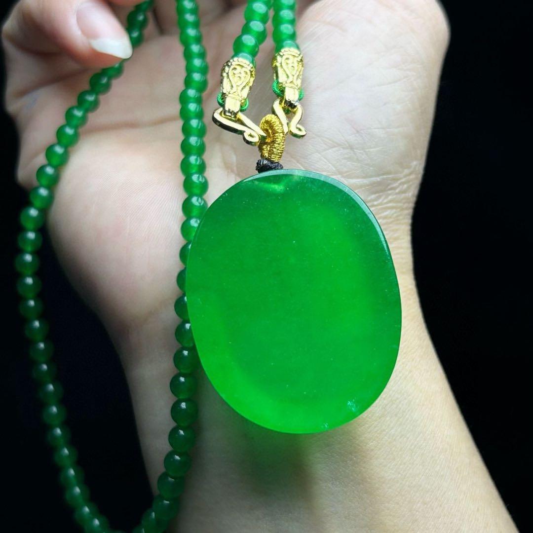 本日限定販売｜天然ビルマ翡翠 アイス種 濃緑 平安無事牌 ネックレス