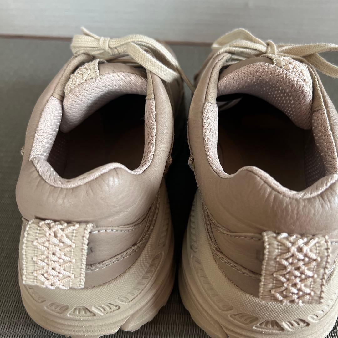 UGGレザースニーカー　M CA805 X LACE LOW SILT