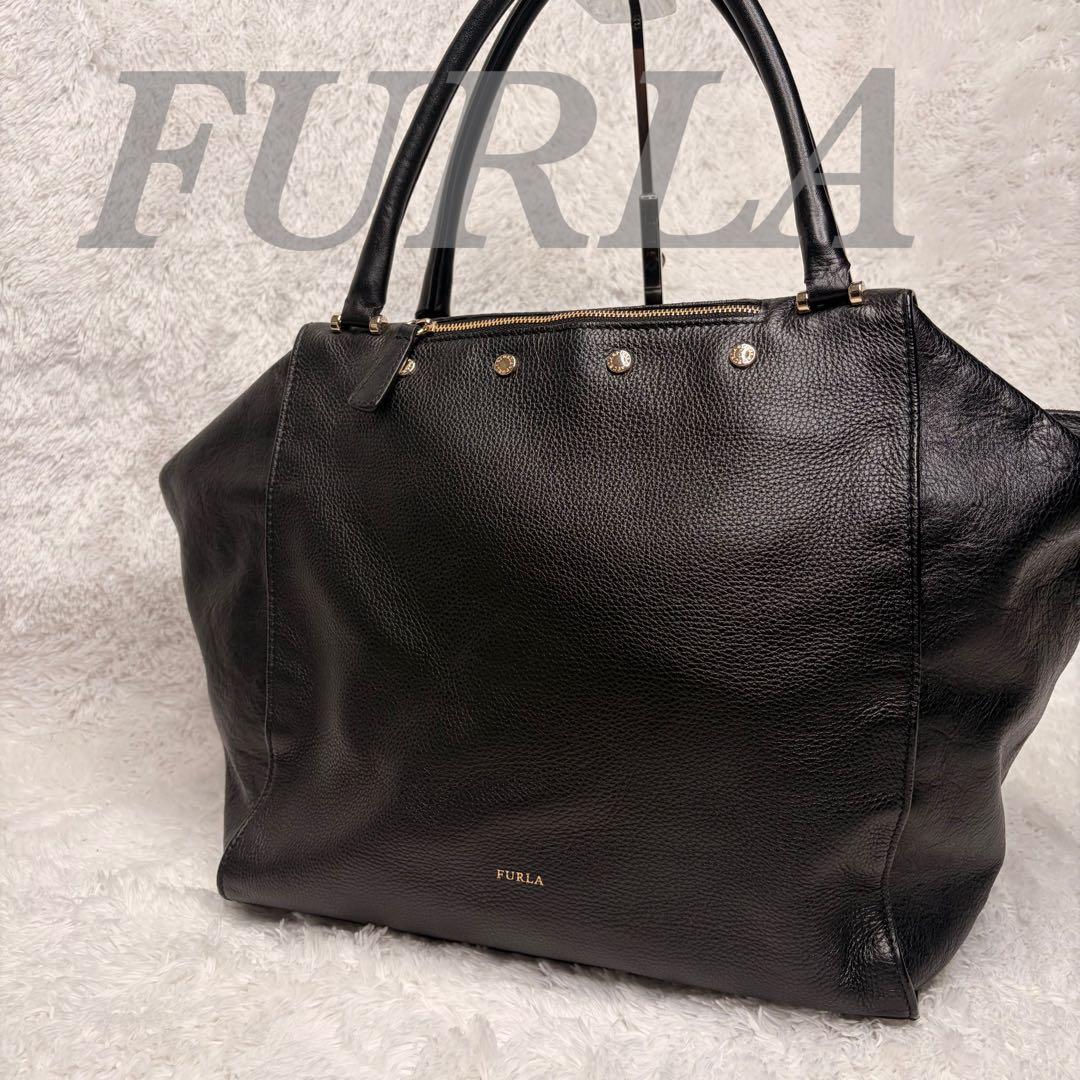 Mirandさま専用！フルラ　FURLA A4トートバッグ レザー