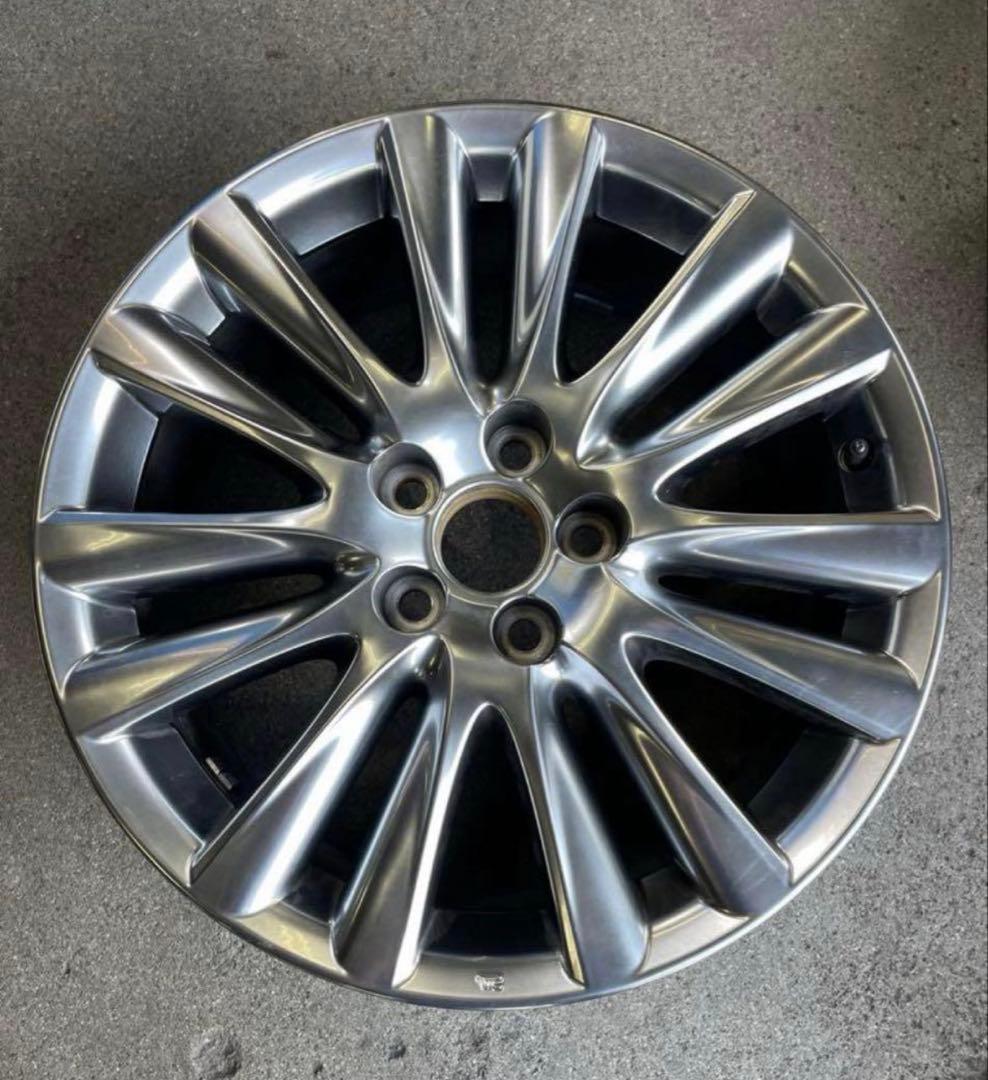 【美品】トヨタ ハリアー60 系 18インチアルミホイール