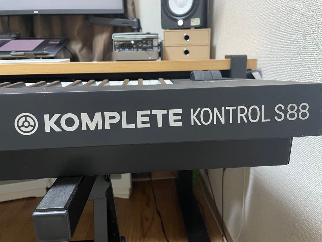 DTM・DAW KOMPLETE KONTROL S88 MK2