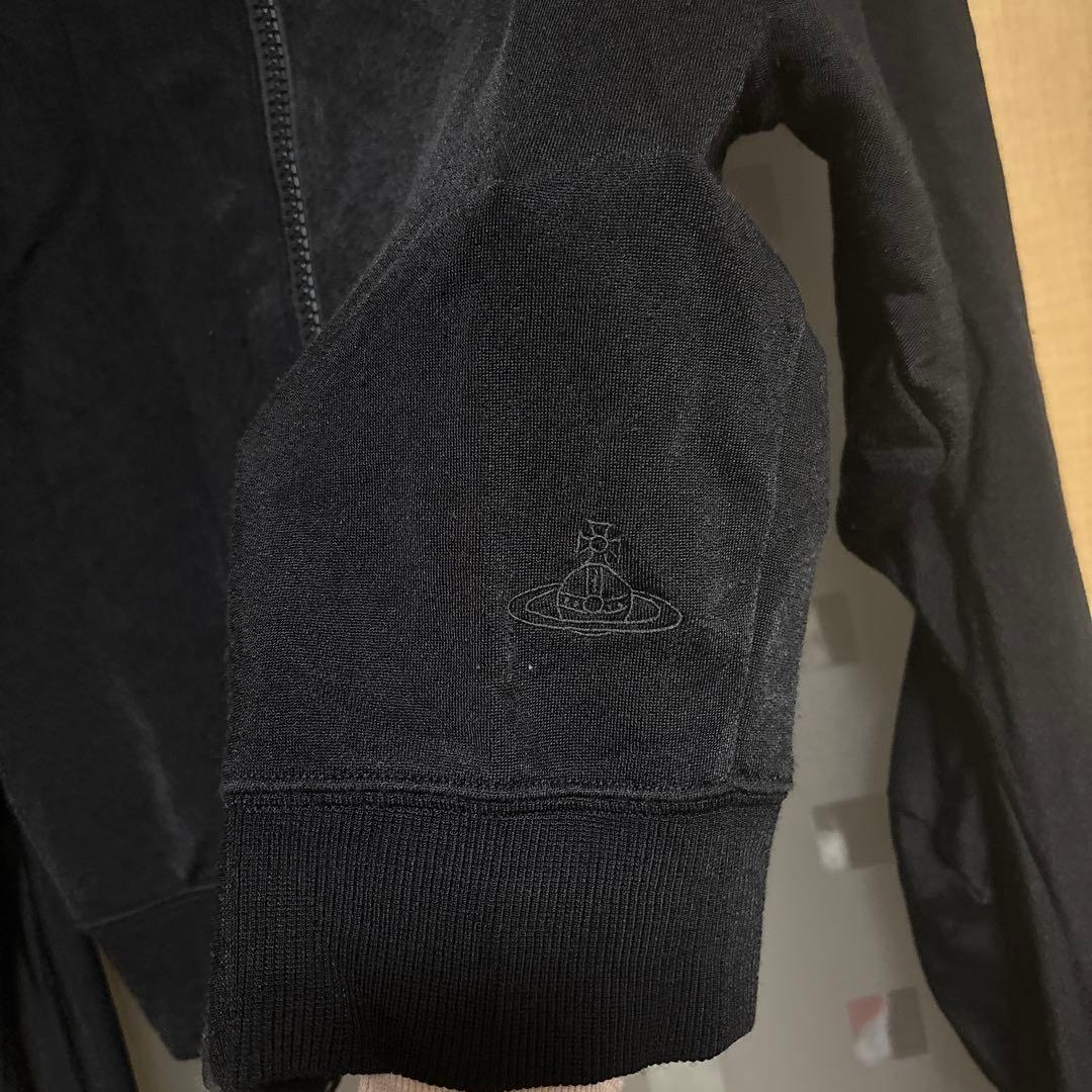 ヴィヴィアンウエストウッド パーカー