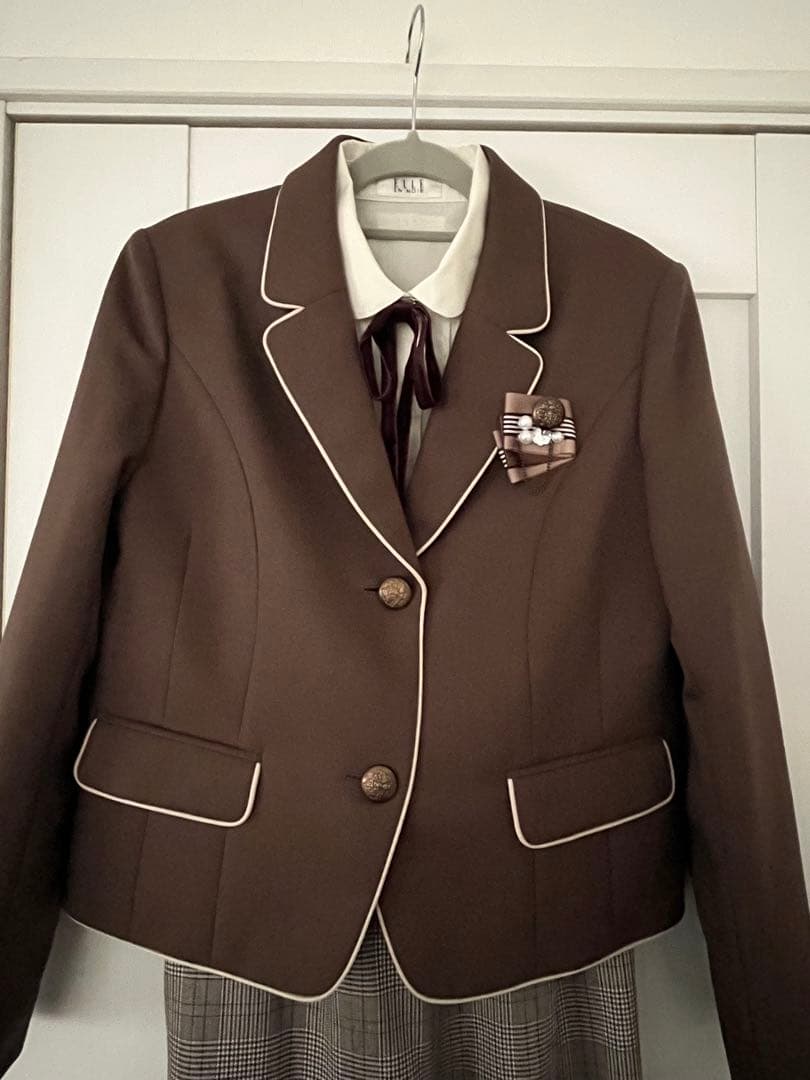 エルアンノアールフォーマル パンツスーツ 165cm 女の子