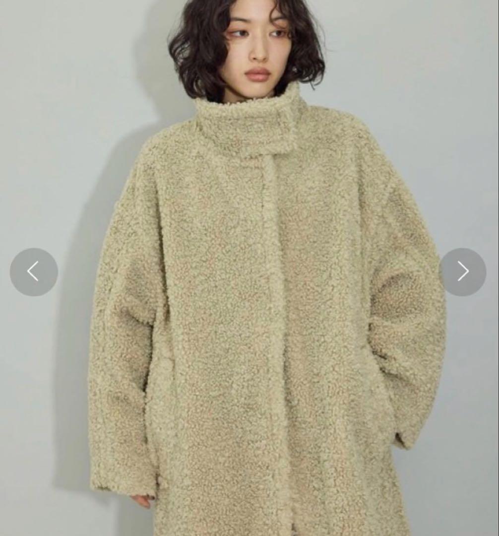 ADAM ET ROPE' スタンドカラーボアコート　グレー