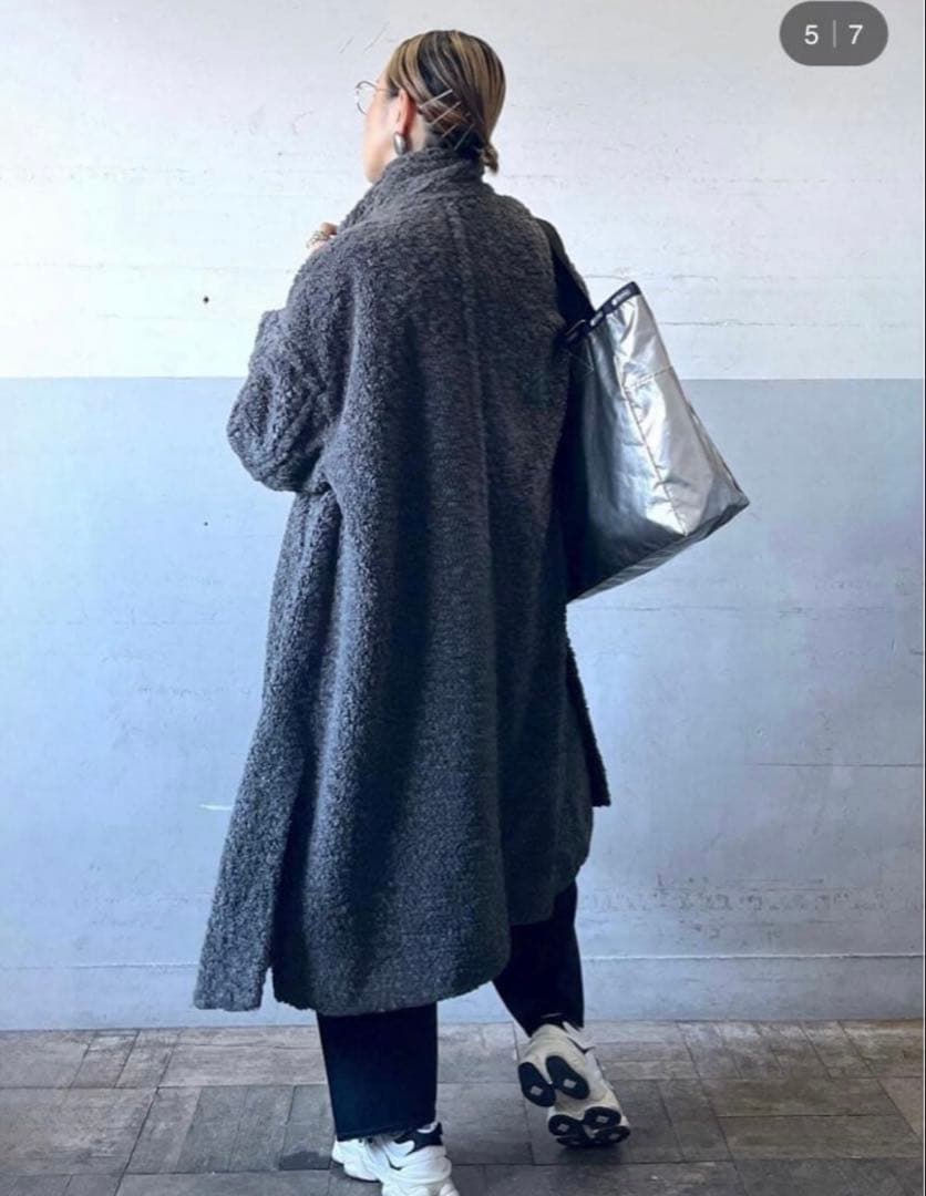 ADAM ET ROPE' スタンドカラーボアコート　グレー