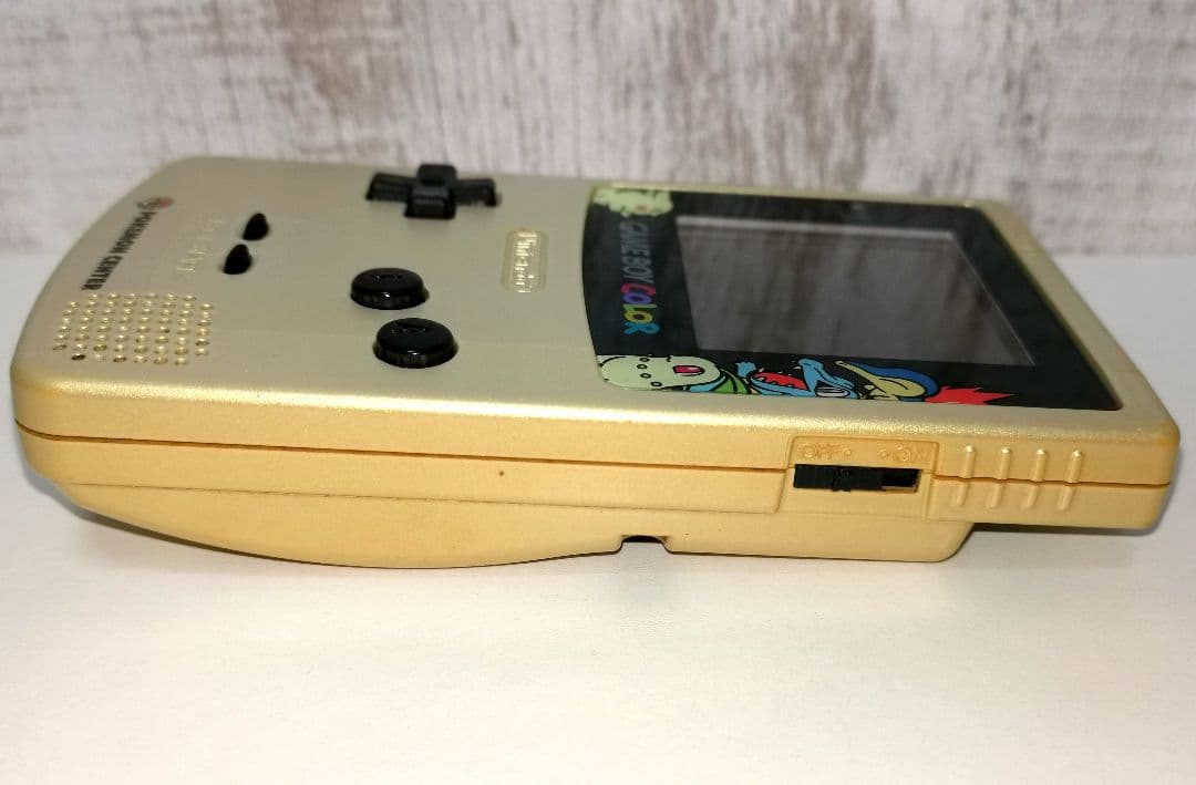 ゲームボーイカラー 本体 ポケモンセンター ポケモン 金銀 記念バージョン レア