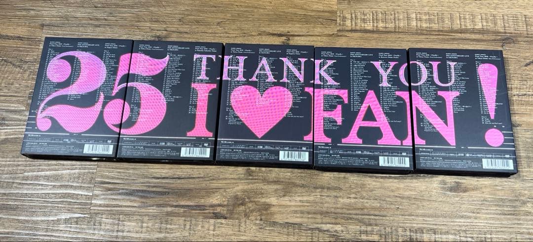 安室奈美恵グッズまとめ売り Final Space DVD 5枚セットと写真集