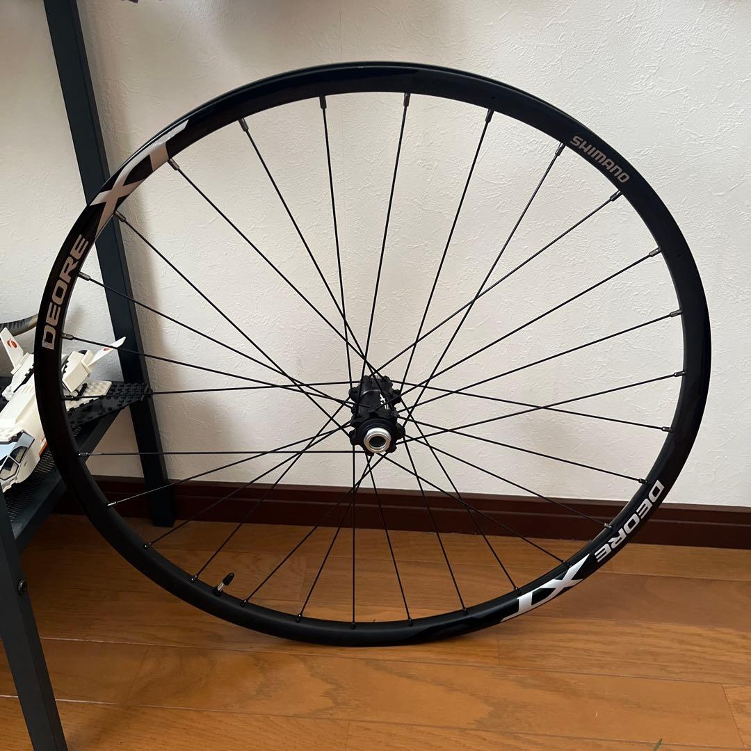 Shimano DEORE XT 完組ホイール ブラック　フロントのみ