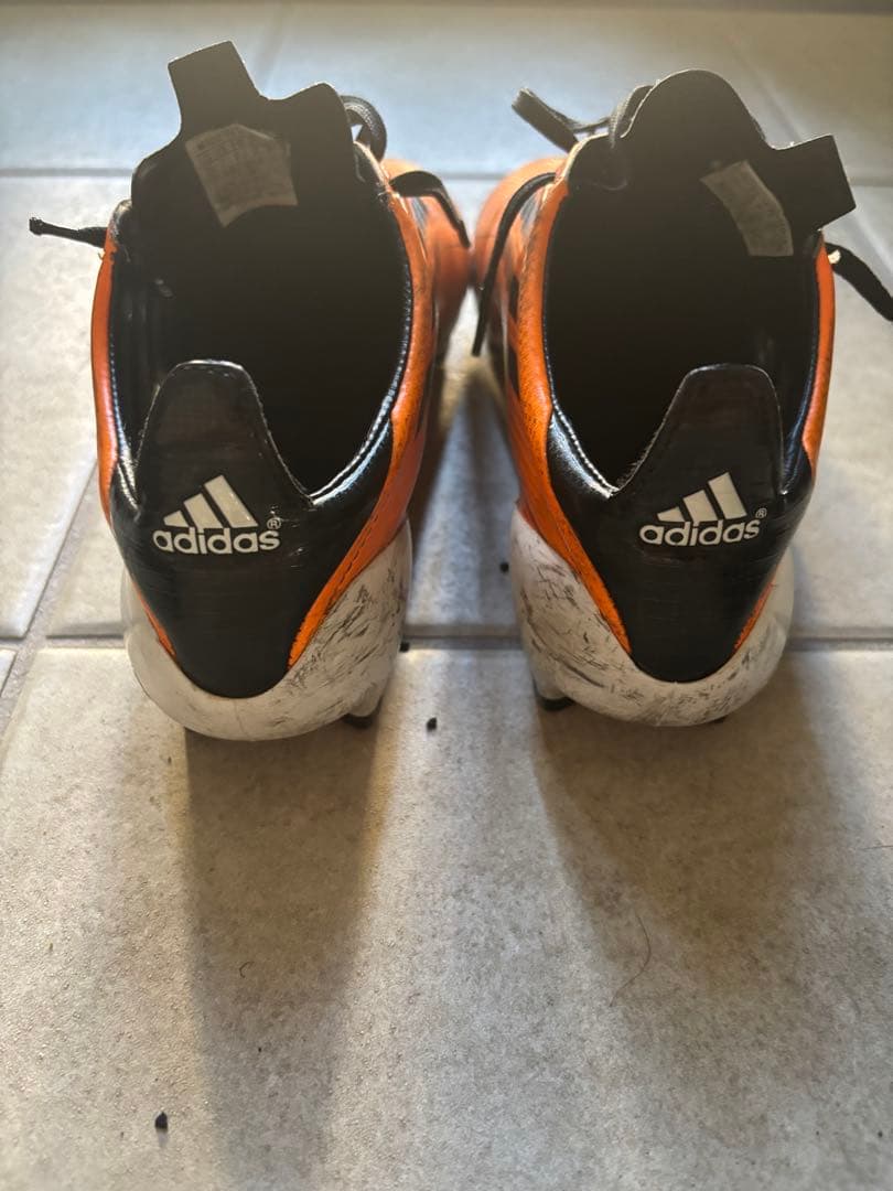adidas F50 サッカースパイク