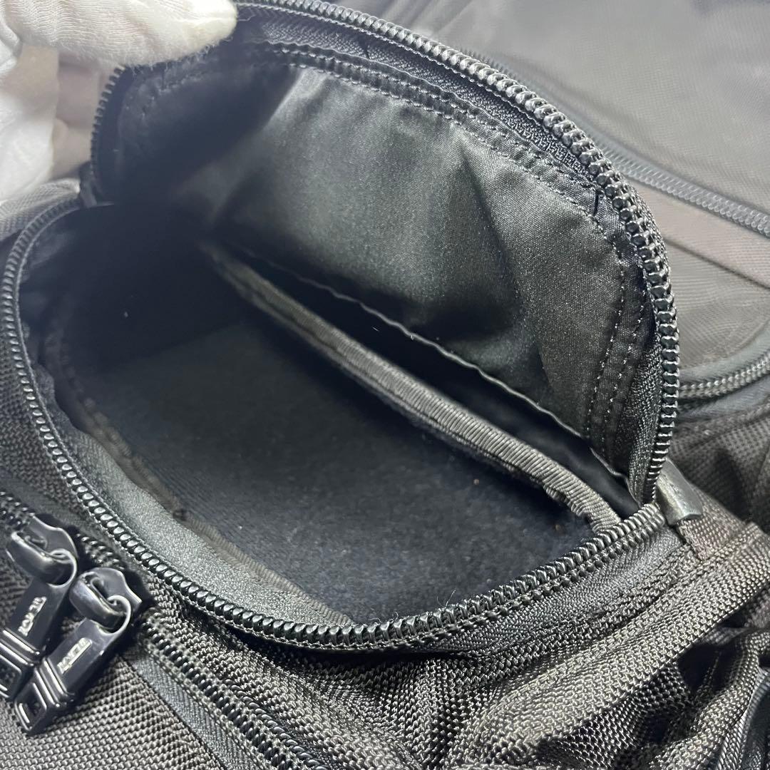 廃番TUMI T-Passリュック バックパック PC レザー ナイロン 黒