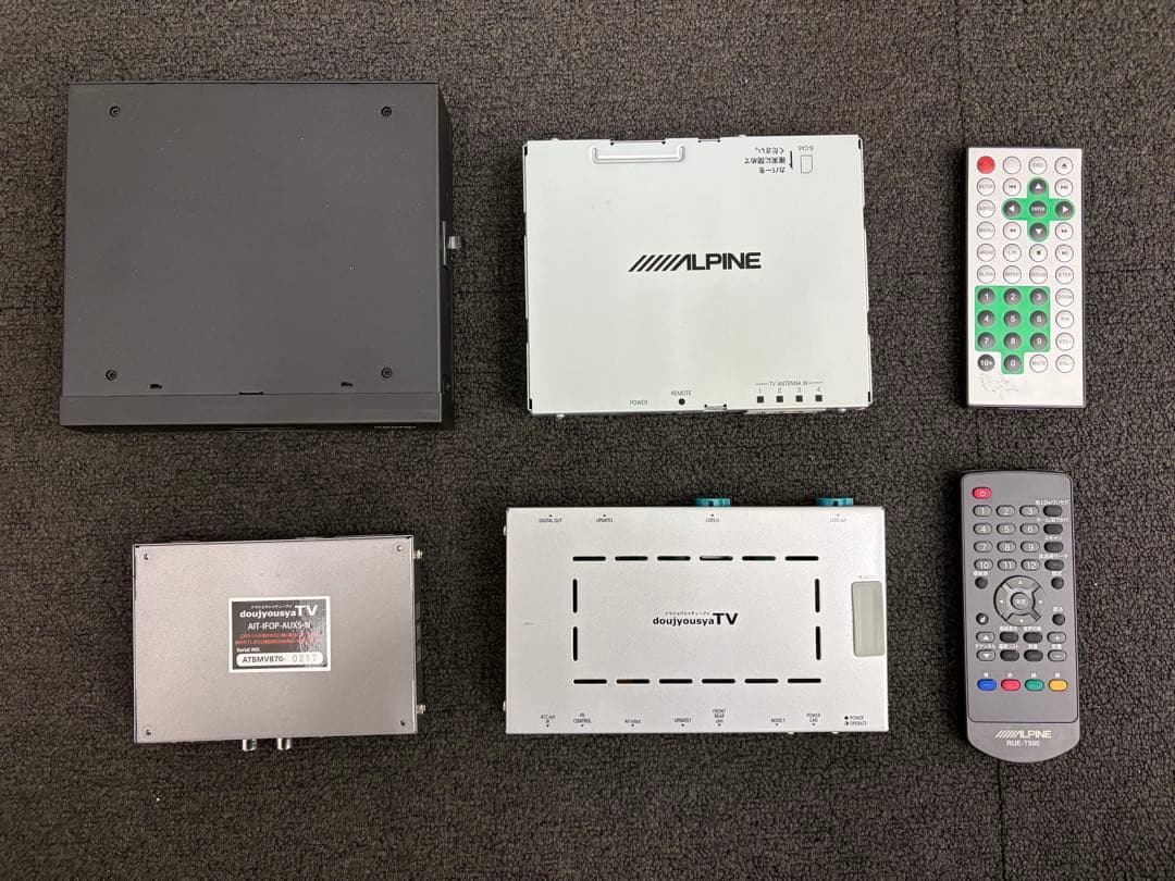 ALPINE 地デジチューナー TUE-T500 DVDプレーヤー　セット