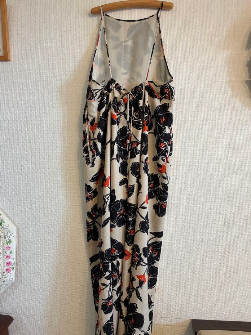 トゥモローランドサロペット新品