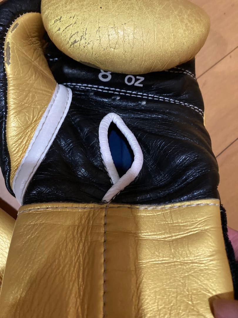 ウイニングカラーオーダーグローブ8oz