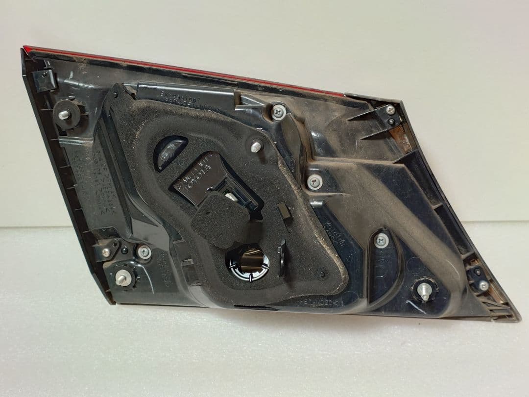 トヨタ 210系 クラウン アスリートS ハイブリッド 前期 テールランプ 純正