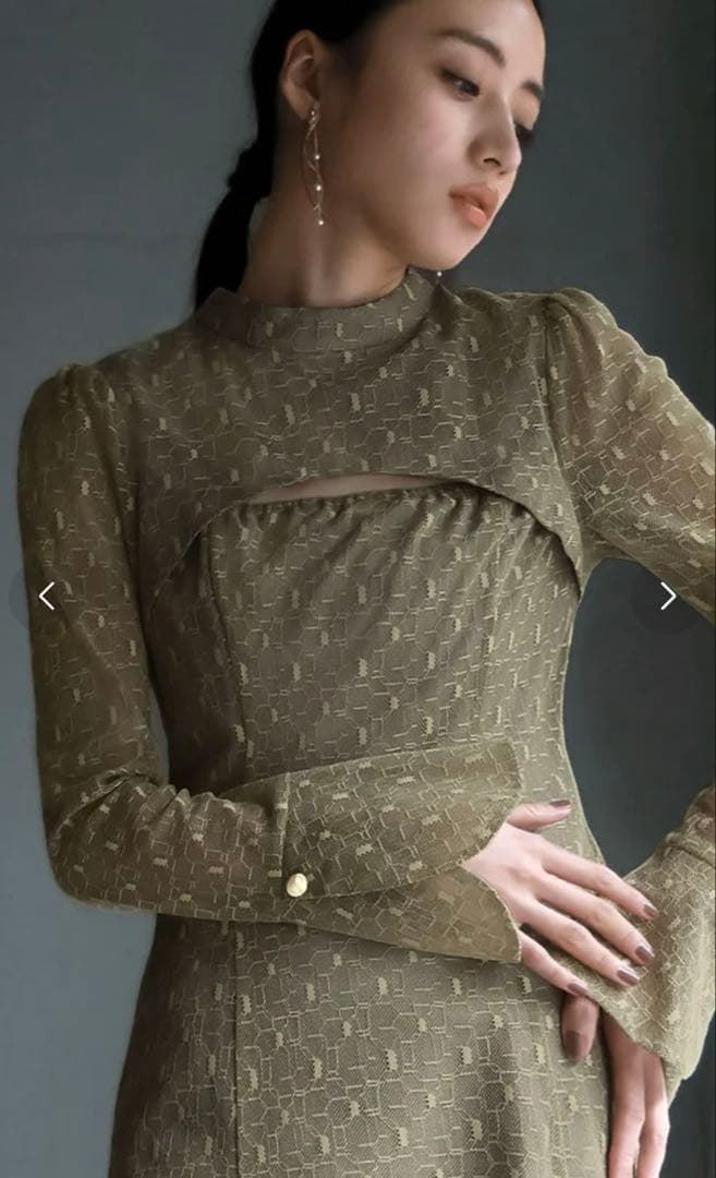 Kana 幾何学柄 レース バックオープン ワンピース パーティードレス　M