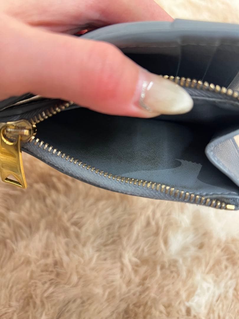 ボッテガヴェネタ　二つ折り財布