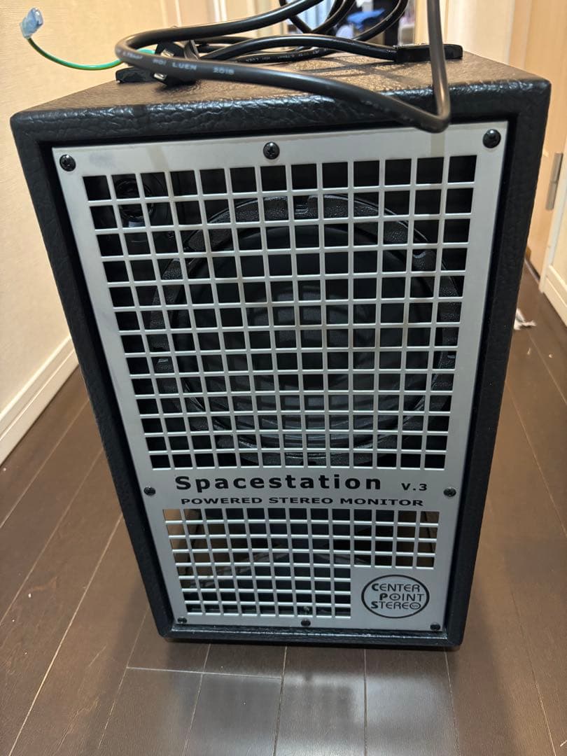 鍵盤楽器 Spacestation v.3 Powered Stereo Monitor