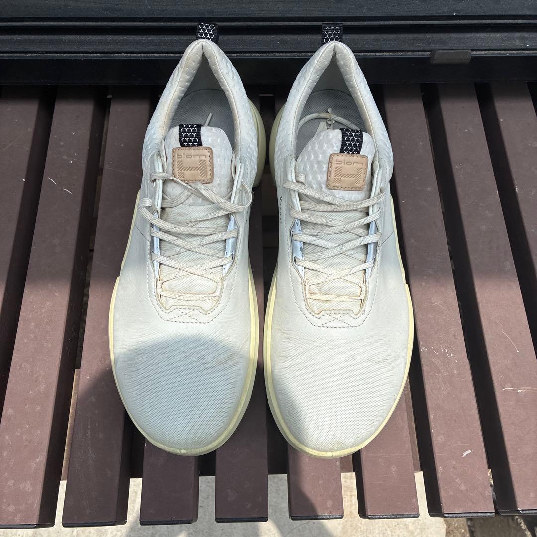 ホワイト スニーカー ゴルフシューズ