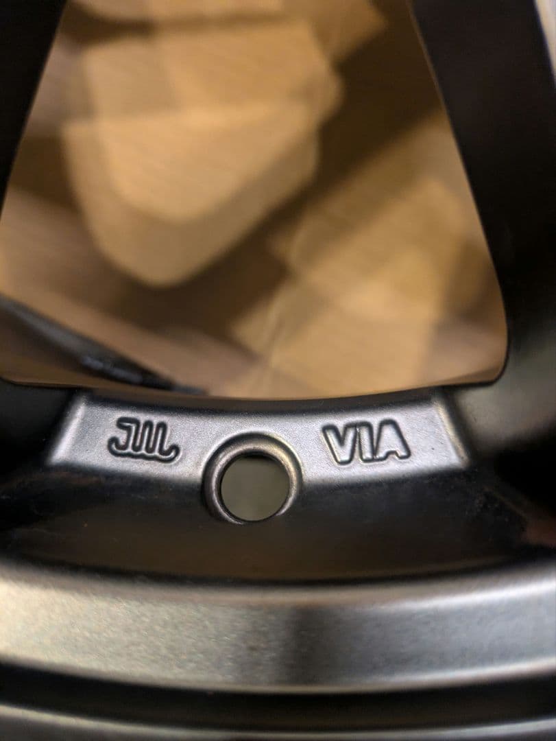 プジョー208/シトロエンC3用ホイール送料込