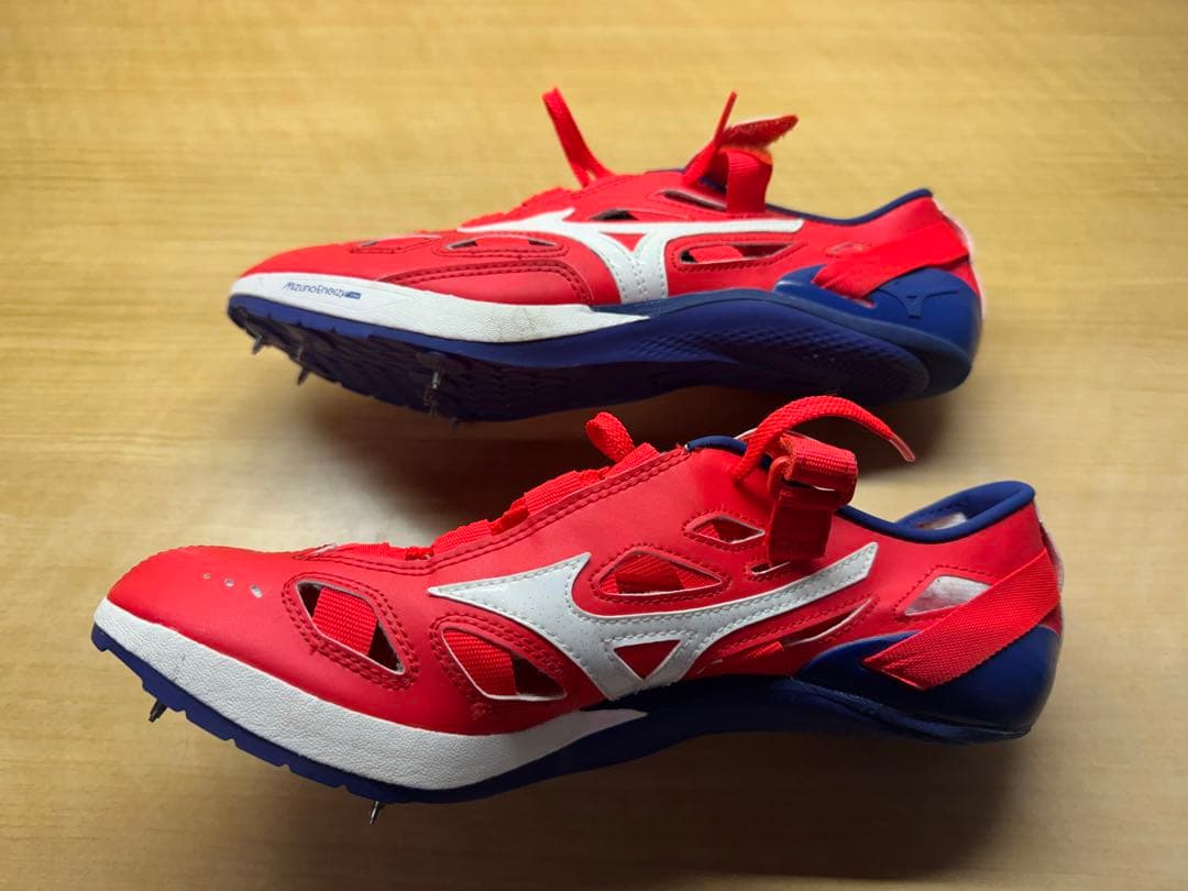 MIZUNO クロノインクスネオ 赤 26.5cm