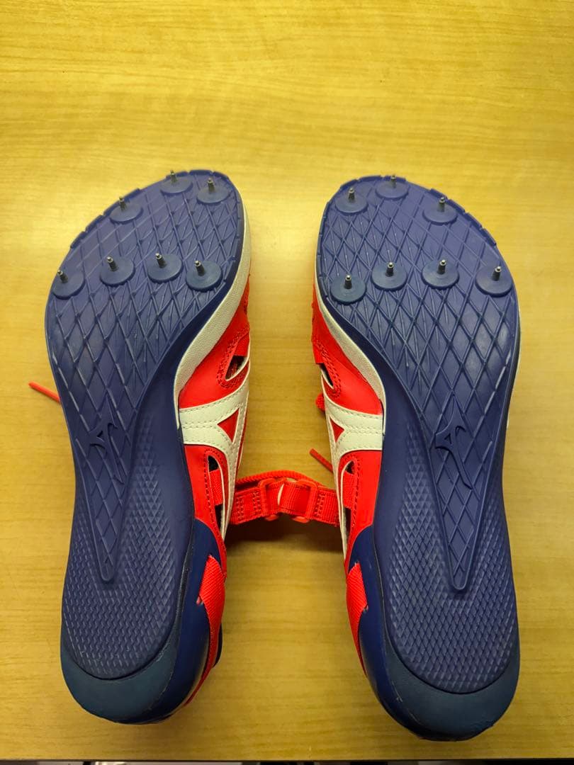 MIZUNO クロノインクスネオ 赤 26.5cm