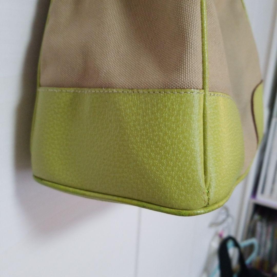 PRADA バケットバッグ ベージュ/ライム