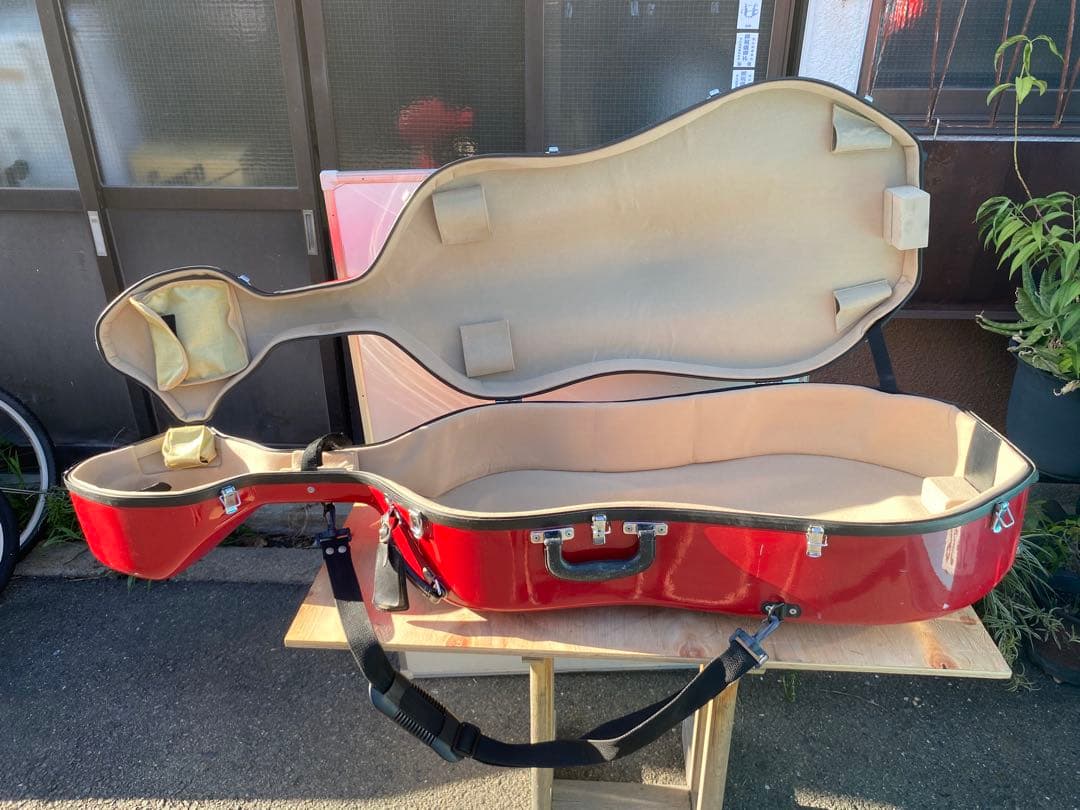 メーカー不明　チェロ　ハードケース　全長1320 中古品