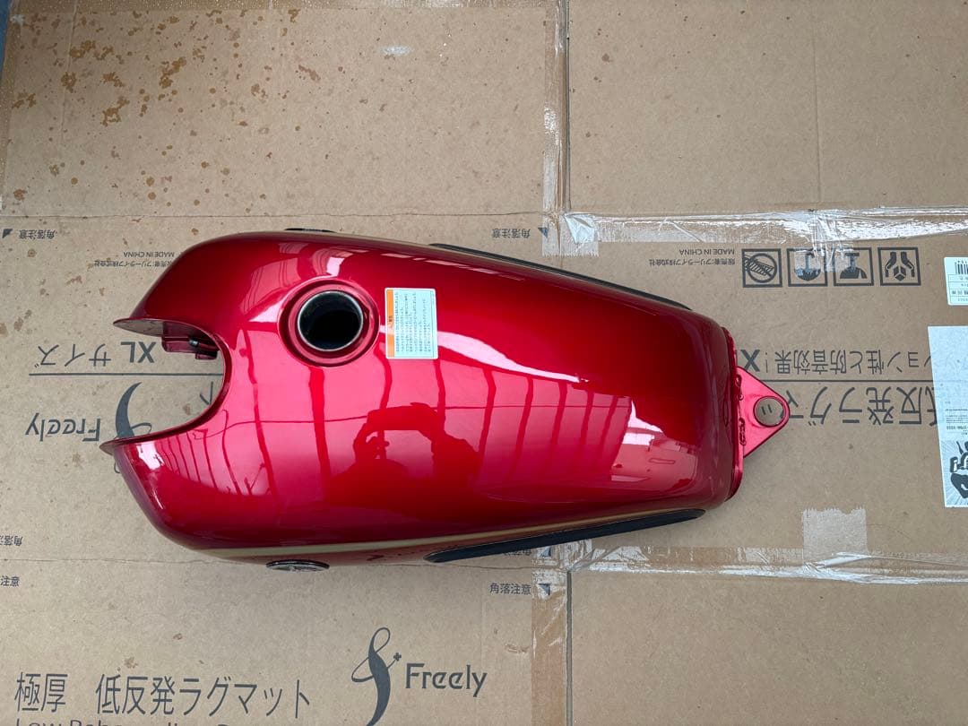 Yamaha SR400 fi タンクとパーツセット レッド