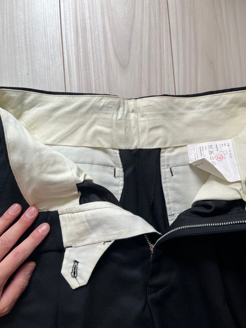 ブラックコムデギャルソン ショートパンツ