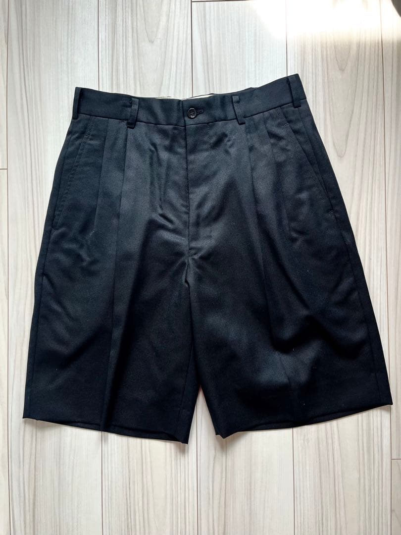 ブラックコムデギャルソン ショートパンツ