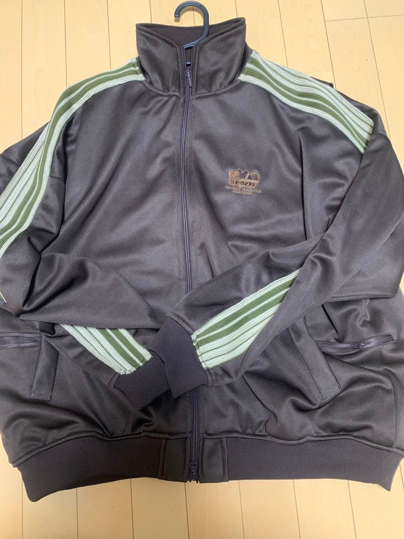 トップス is-ness TRACK JACKET