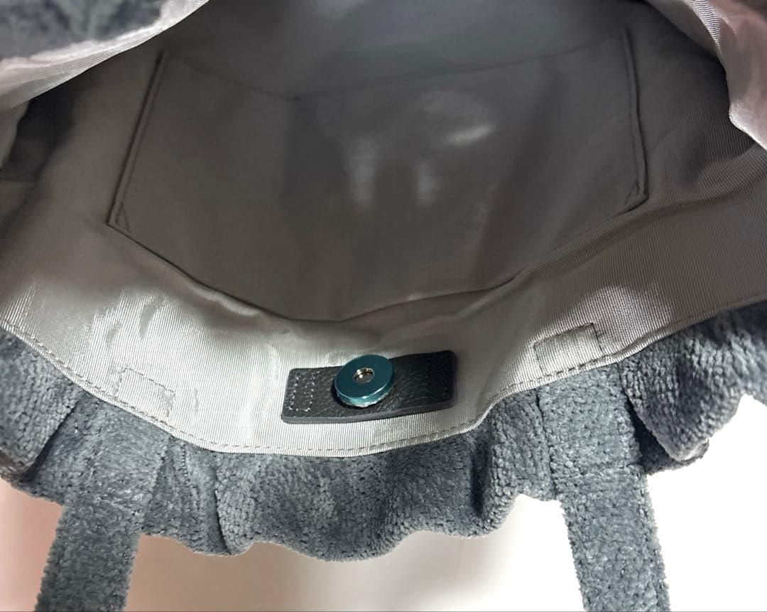 フェイラー ユニ シャーリングフラットバッグ グレー