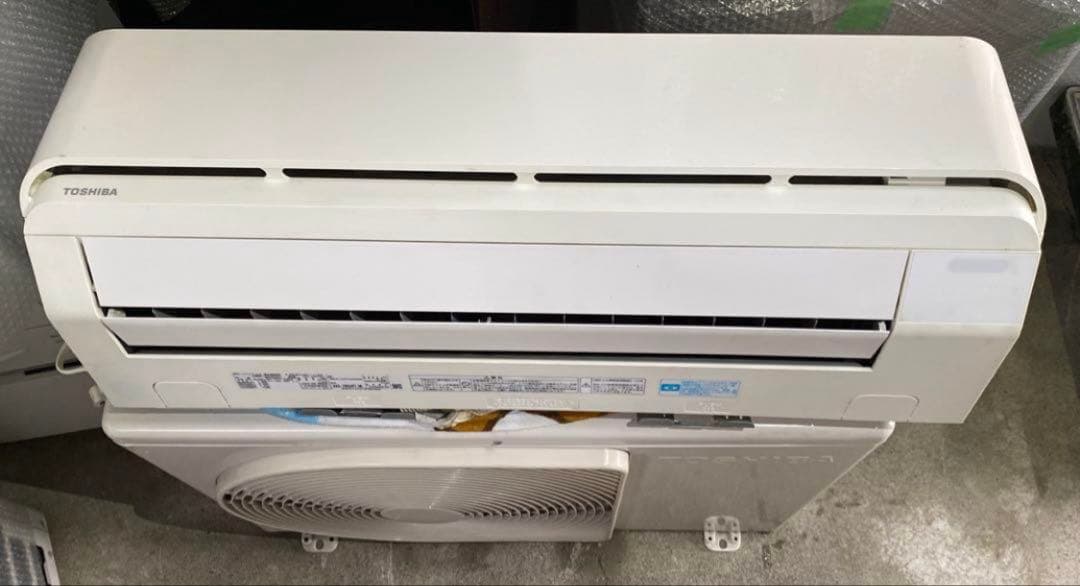 東芝　ルームエアコン　RAS-2855PT(W) 2015年製　100V 10畳