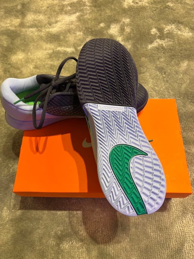 ナイキ　ヴェイパープロ　テニスシューズ