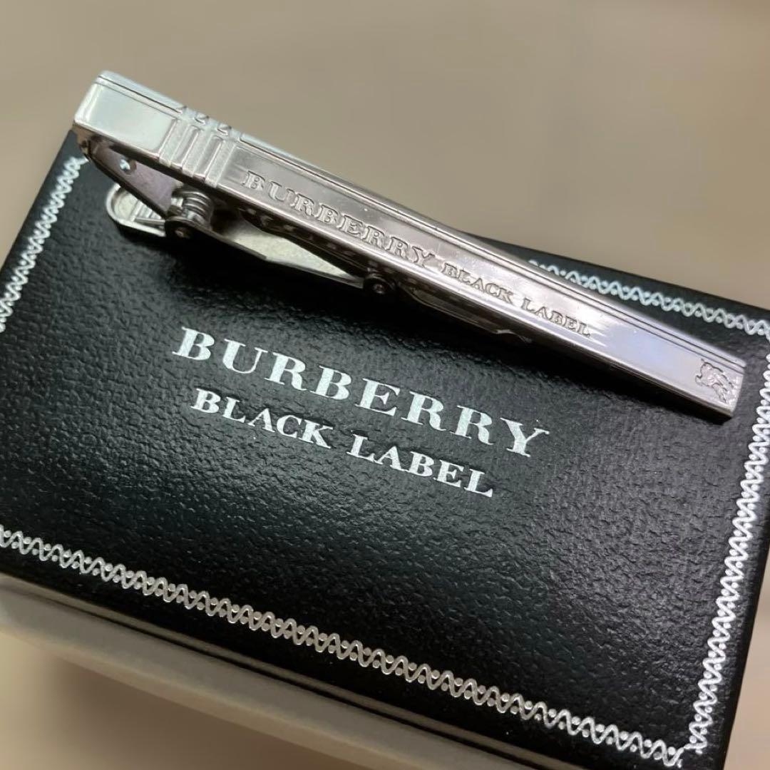 BURBERRY BLACK LABEL ネクタイピン 専用箱付き