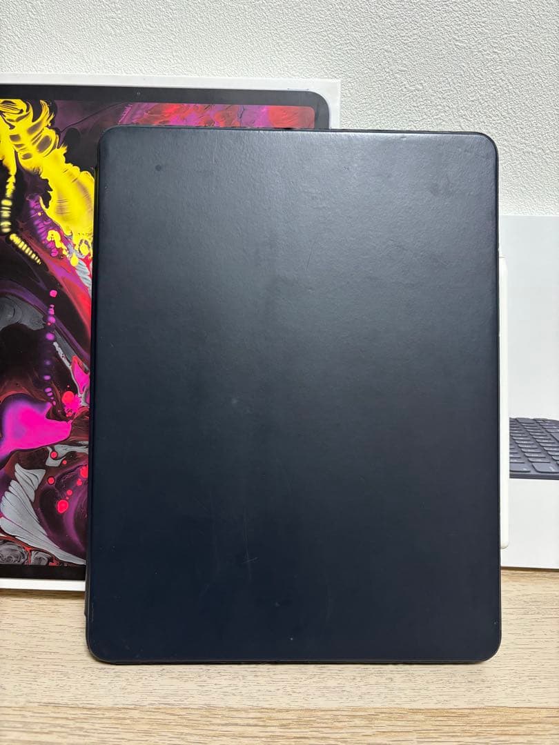 iPad Pro 12.9インチ（第3世代）+ 純正ペン + 純正キーボード