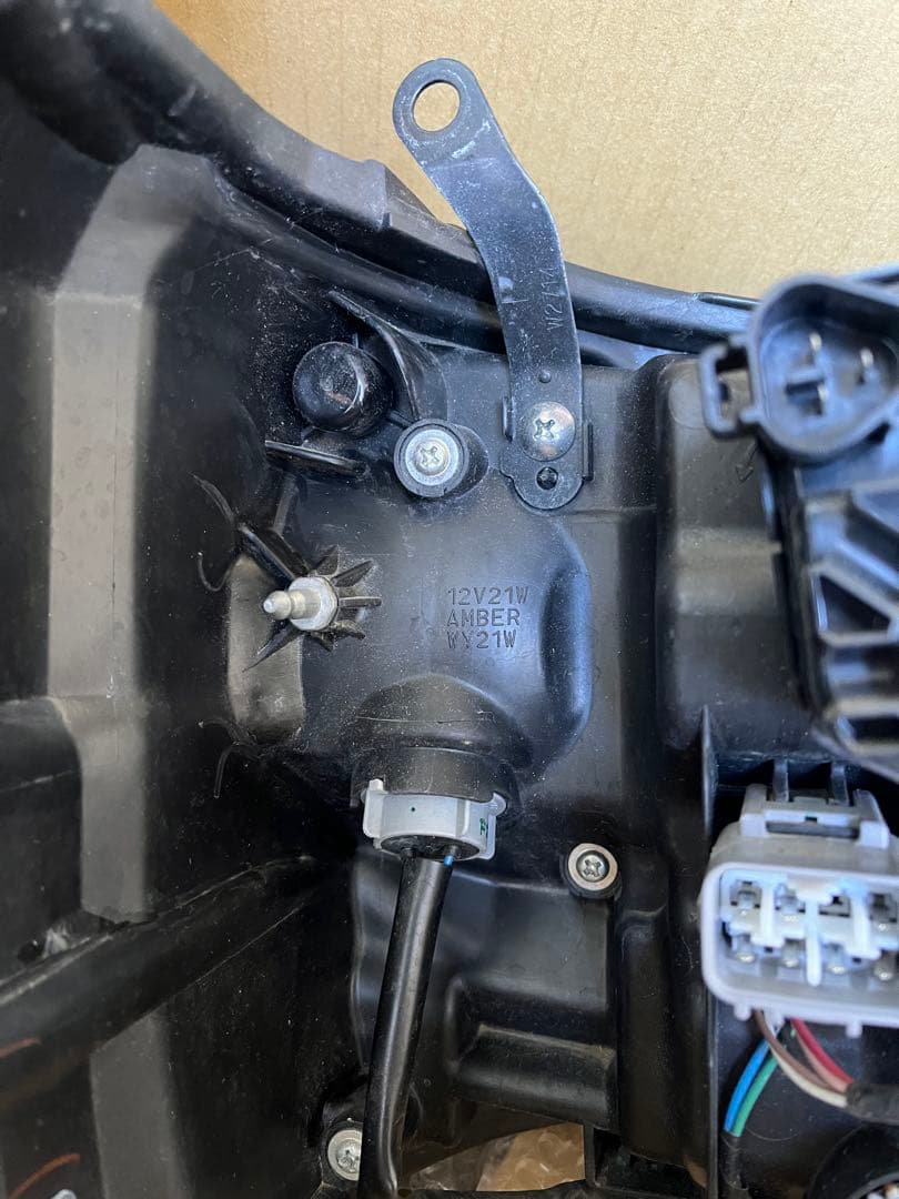 『美品』ダイハツ ハイゼット S500／S510P LEDヘッドライト 左 純正