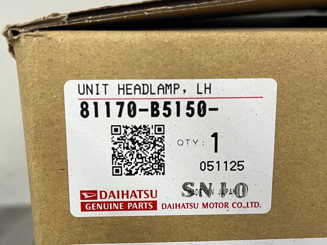 『美品』ダイハツ ハイゼット S500／S510P LEDヘッドライト 左 純正