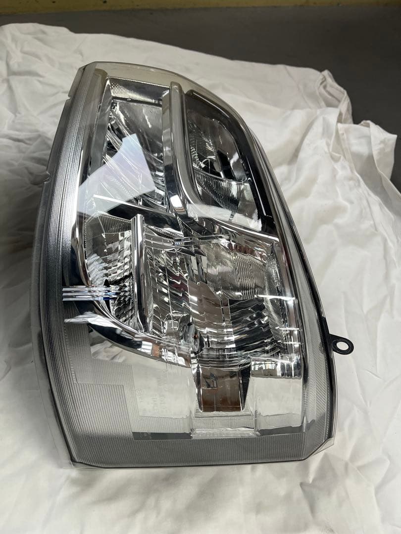 『美品』ダイハツ ハイゼット S500／S510P LEDヘッドライト 左 純正