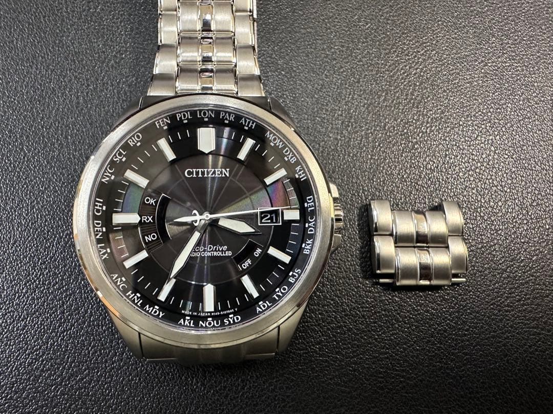 時計 CITIZEN Eco-Drive CB0011-69E