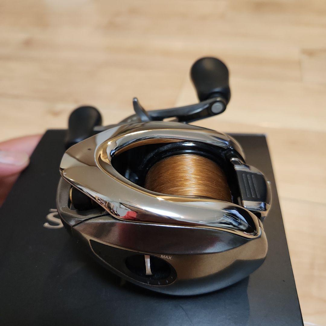 シマノ　16アンタレスDC　右ハンドル