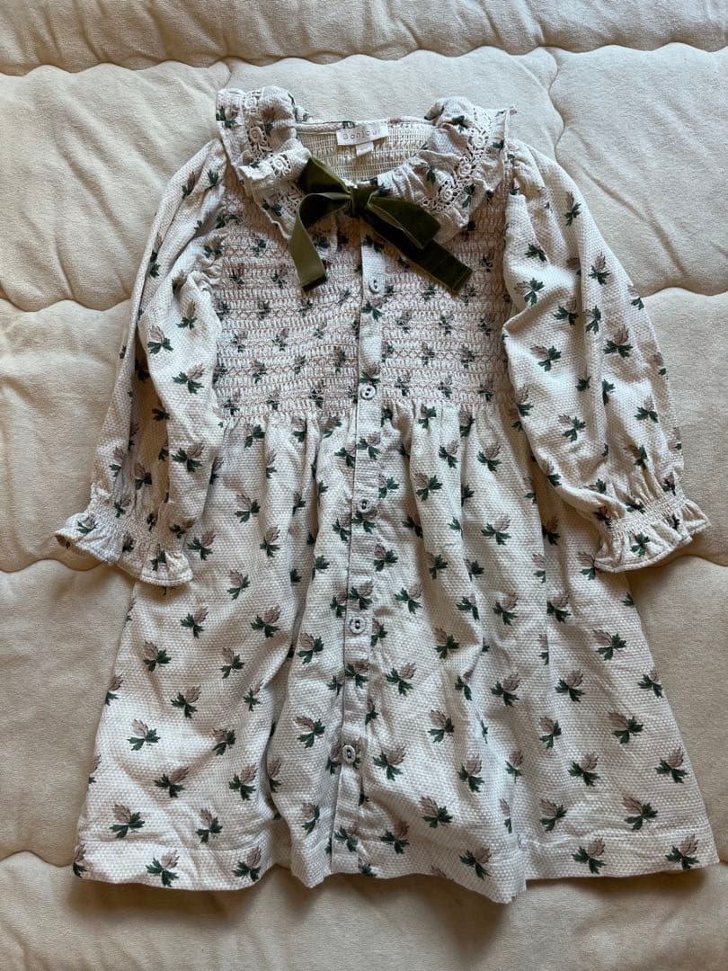美品　bonjour diary ワンピース　8y