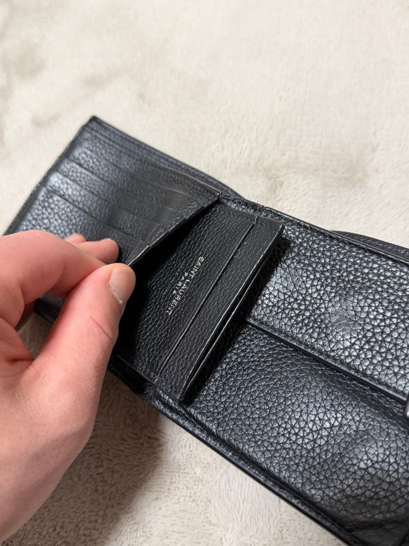 SAINT LAURENT 二つ折り財布 ブラック サンローラン