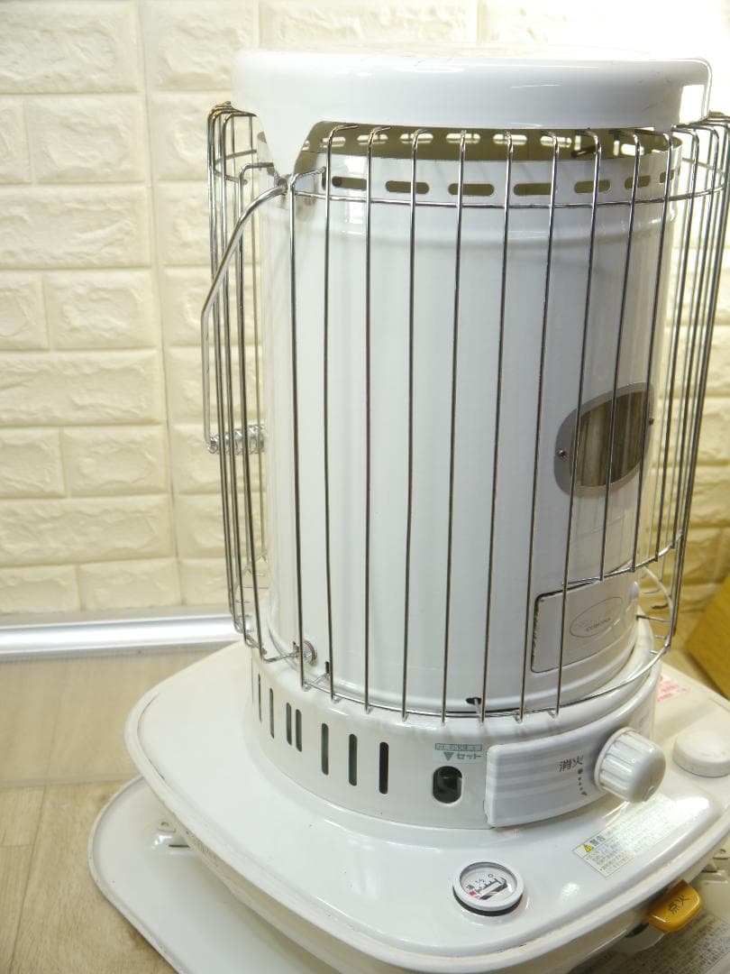 2013 ホワイト 石油ストーブ 安全ガード付き