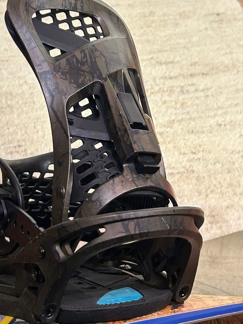 【8000円値下げ！】Burtonスノーボードバインディングセット
